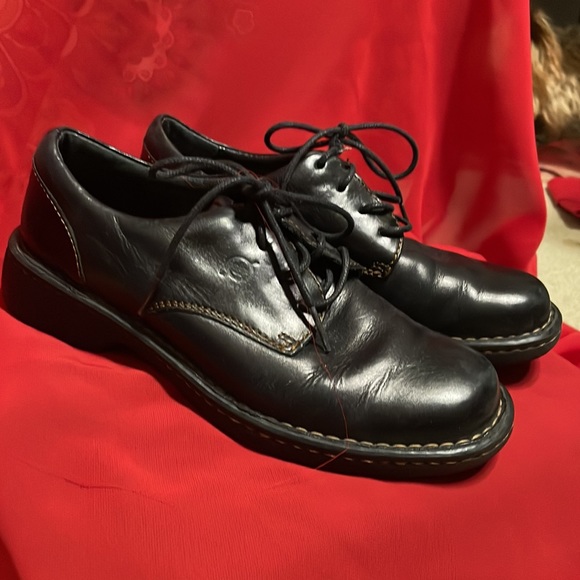 Born black loafers size 6 1/2 - Picture 2 of 6